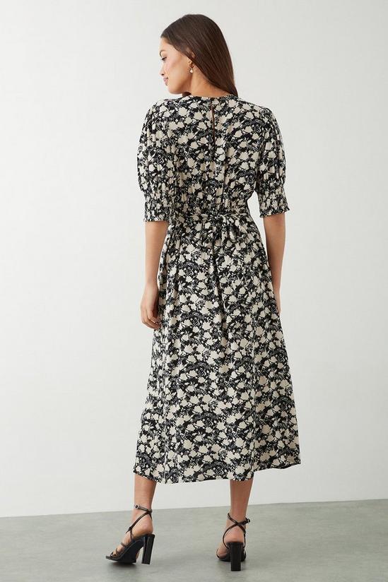 Dorothy Perkins Petite Mono Floral Shirred Cuff Midi Dress 3