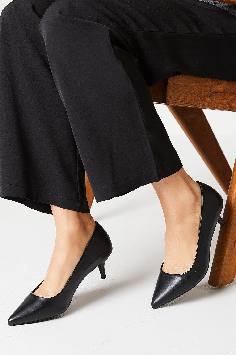 Women's Wide Fit Dove Kitten Heel Court Shoes - black - 8