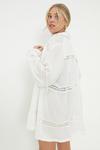 Dorothy Perkins Curve White Crinkle Lace Trim Oversized Shirt thumbnail 2