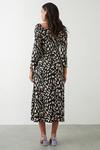 Dorothy Perkins Mono Leopard Print Sweetheart Midi Dress thumbnail 3