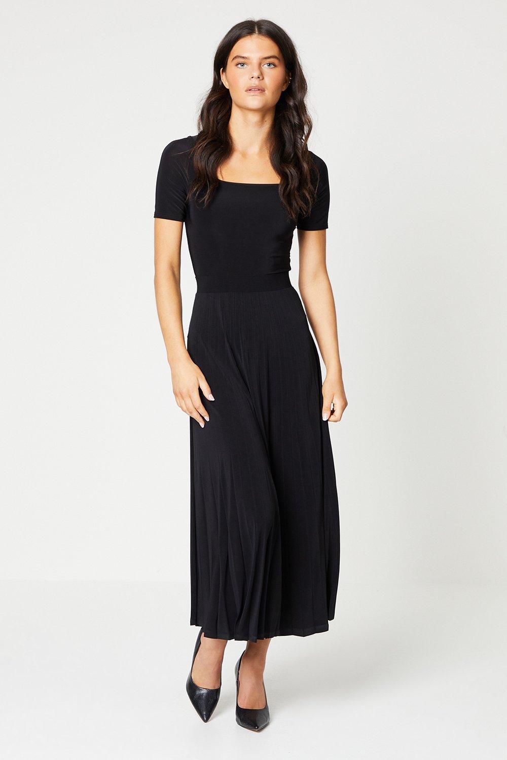 Black pleated skirt outlet dorothy perkins