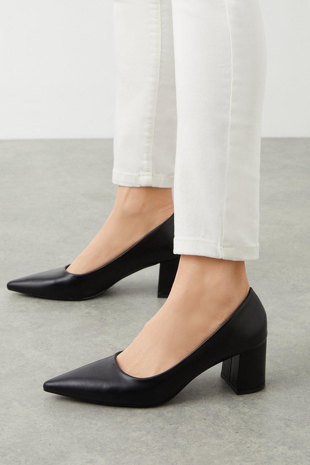 Black leather court shoes hotsell block heel