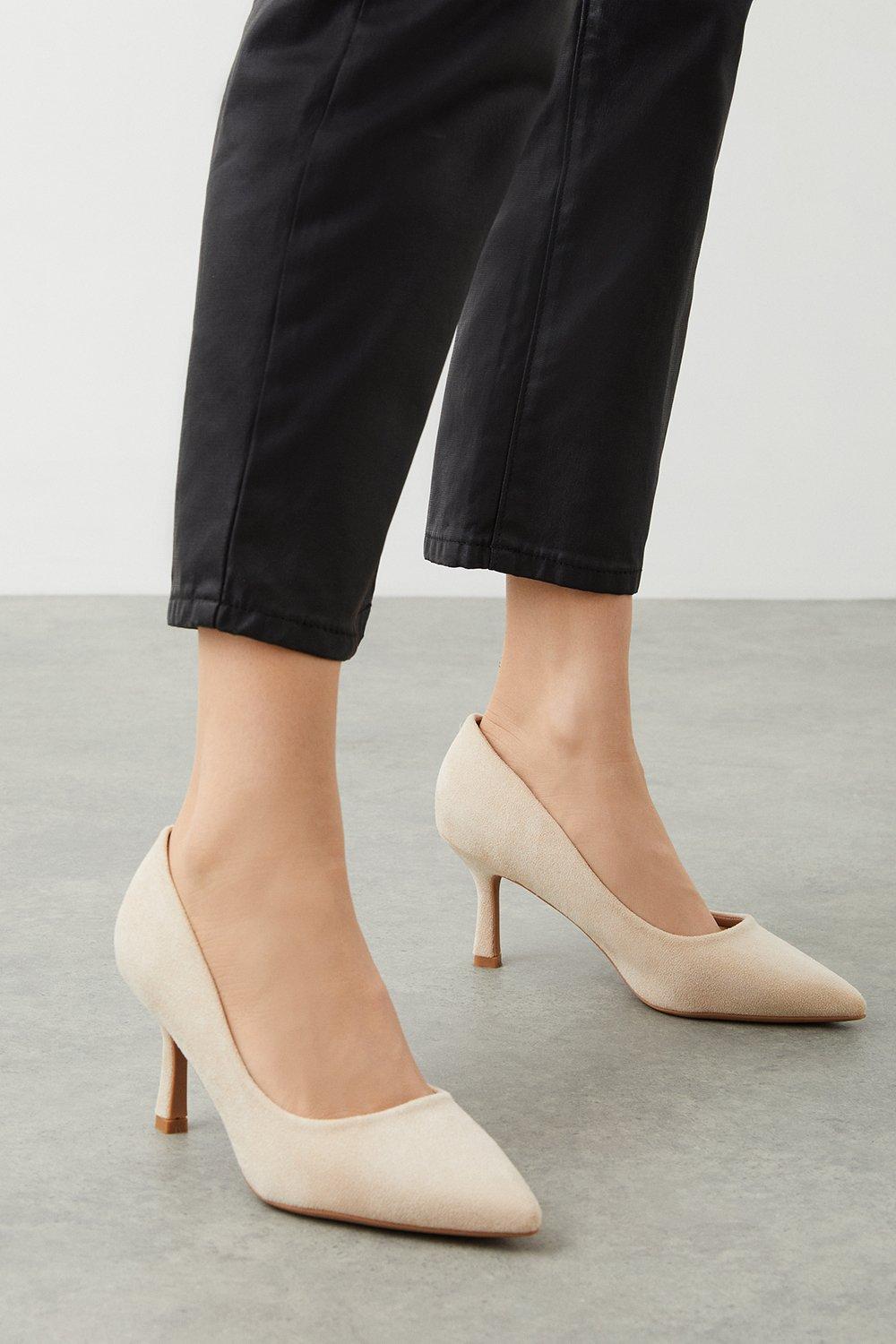Women’s Dorie Low Heel Court Shoes - beige - 3