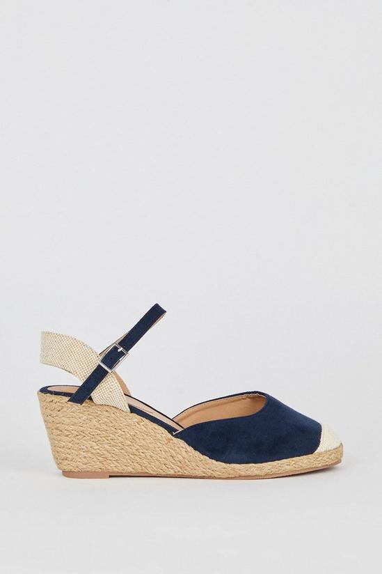 Dorothy Perkins Extra Wide Fit Rolo Closed Toe Canvas Wedges 2