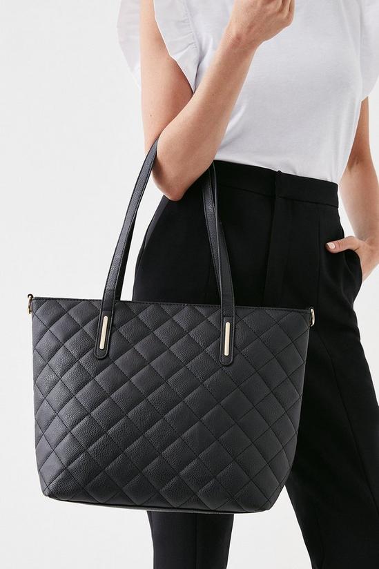 Dorothy Perkins Faith: Arabella Quilted Tote Bag 1