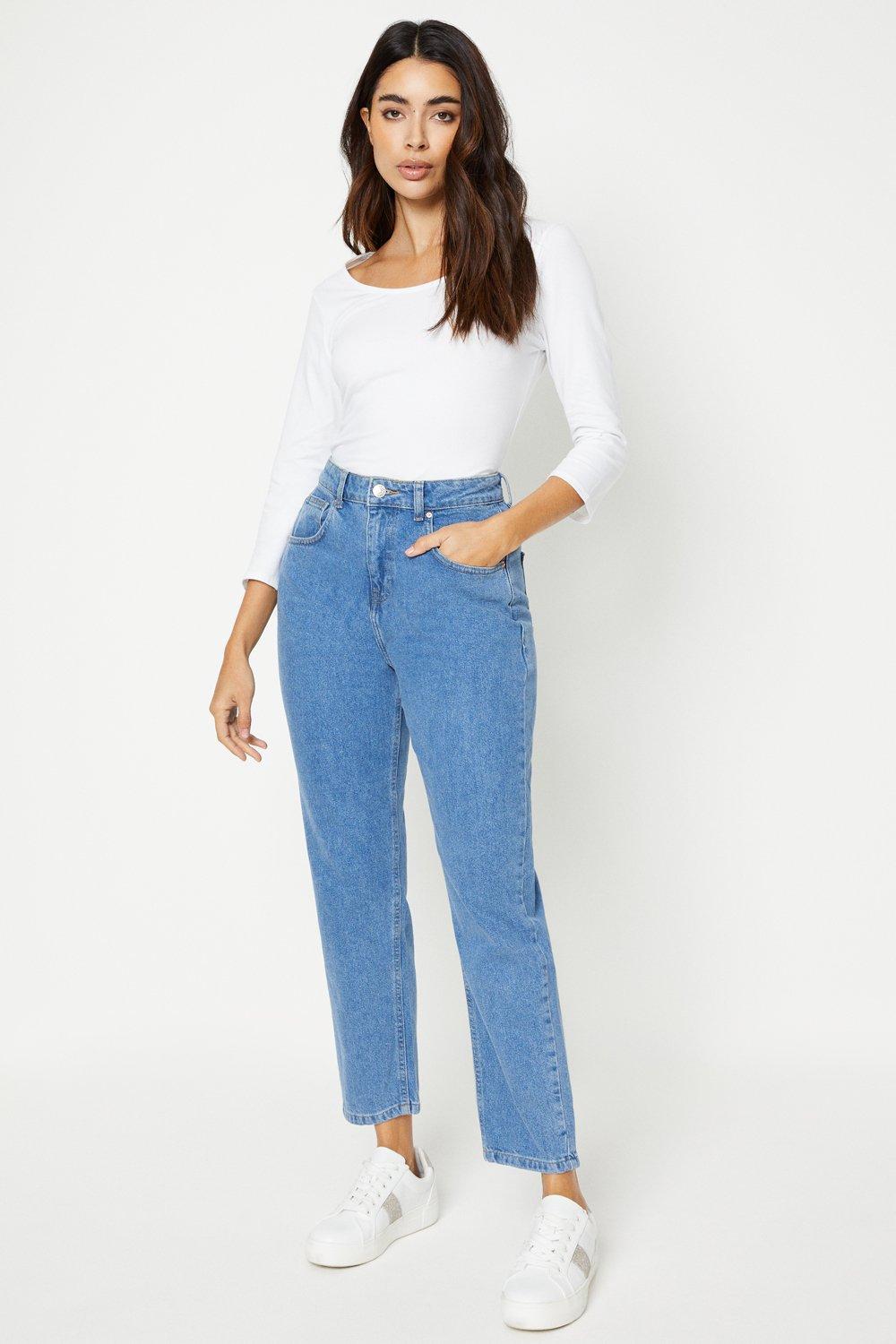 Women’s Relaxed Mom Jeans - mid wash - 16