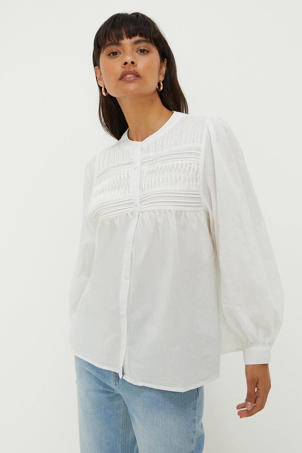 Women’s Pleat Front Button Up Blouse - white - M