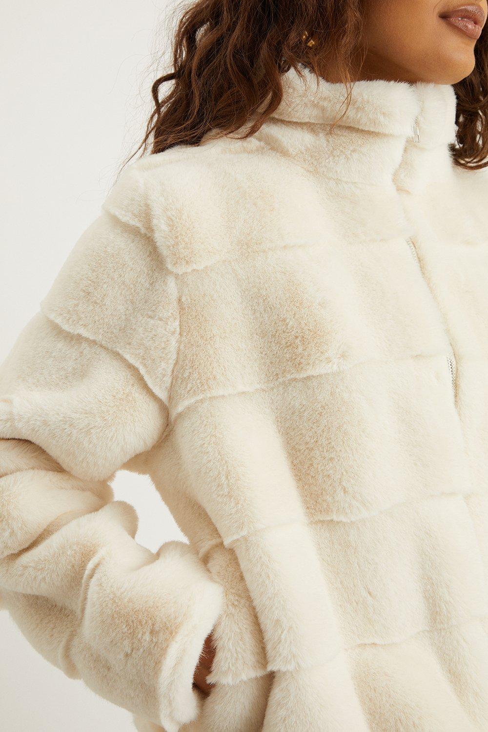 Faux fur hot sale coat abercrombie