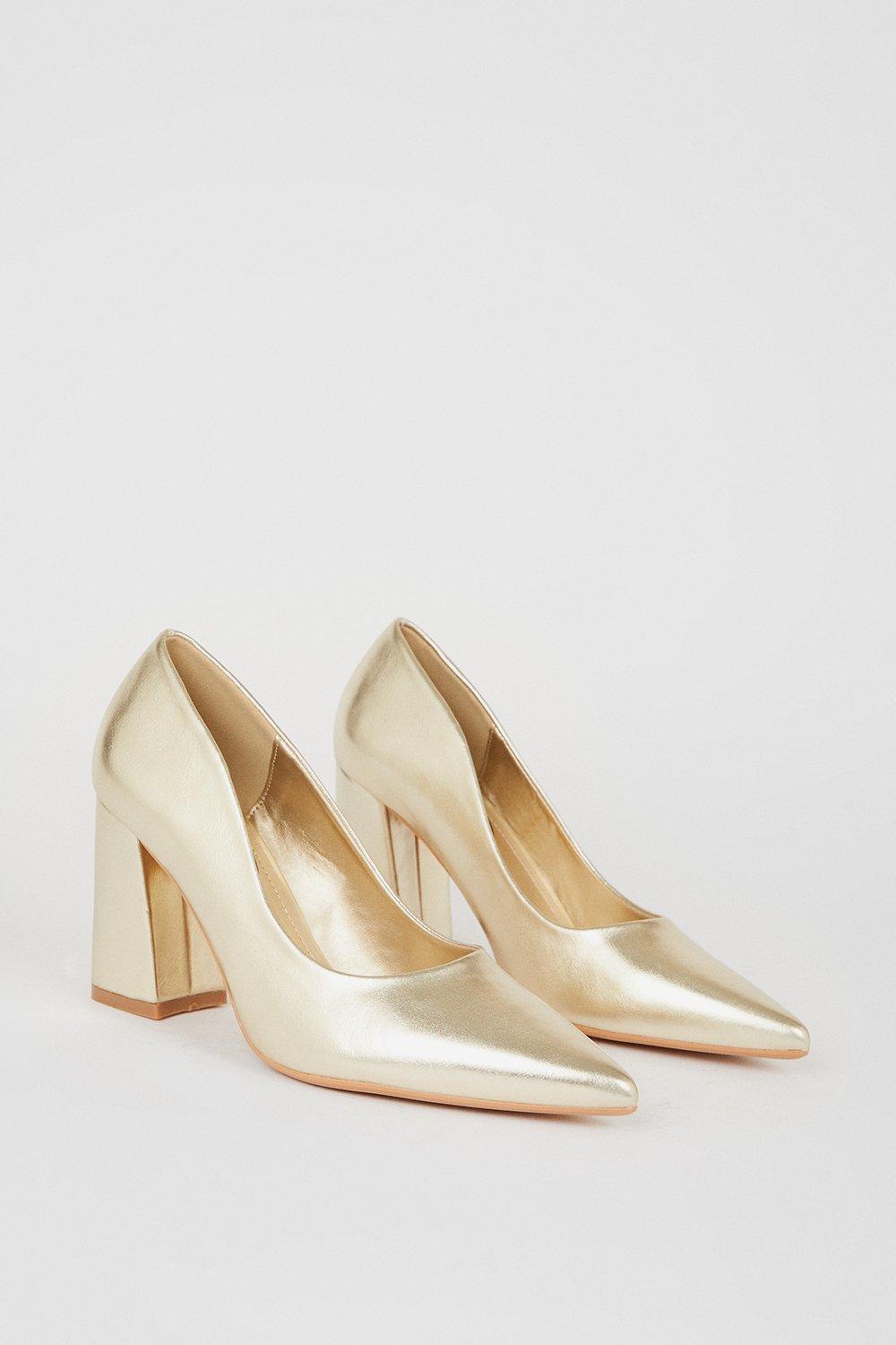 Gold block hotsell heel court shoes