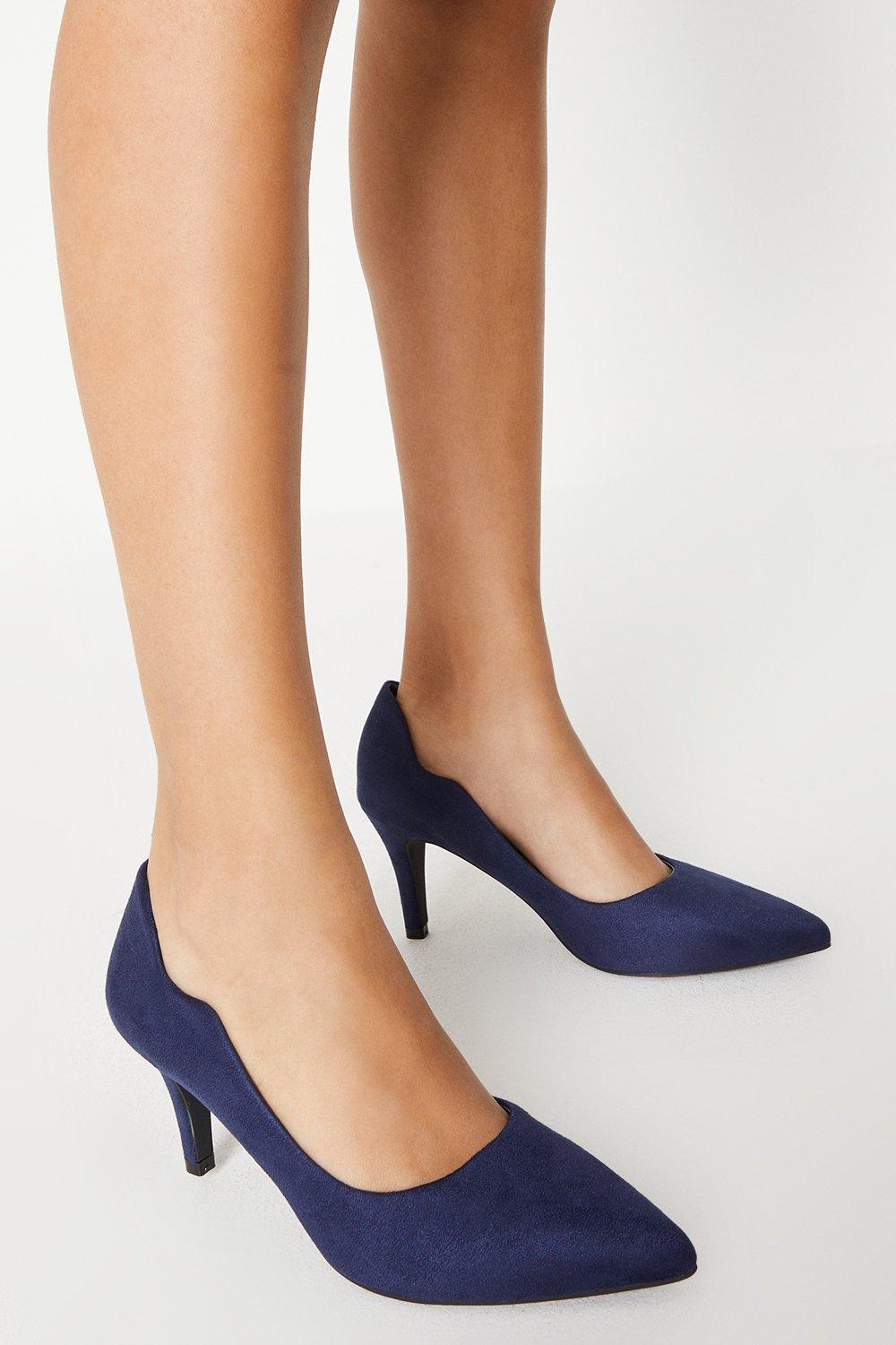 Women’s Principles: Dayton Pointed Medium Heel Court Shoes - navy - 5