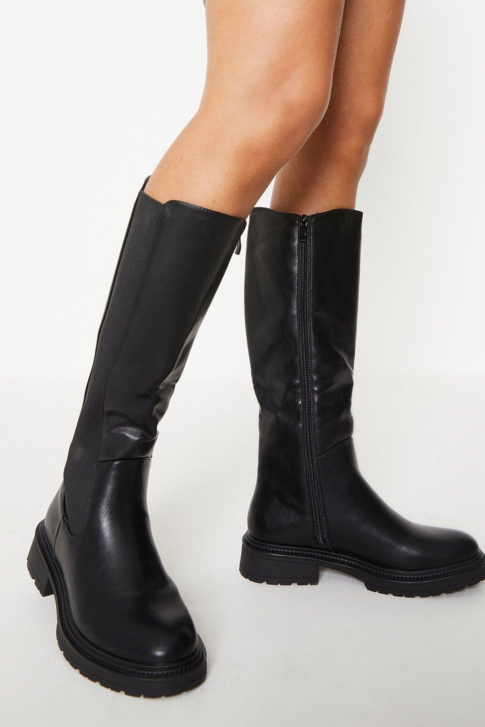 Elastic knee clearance boots