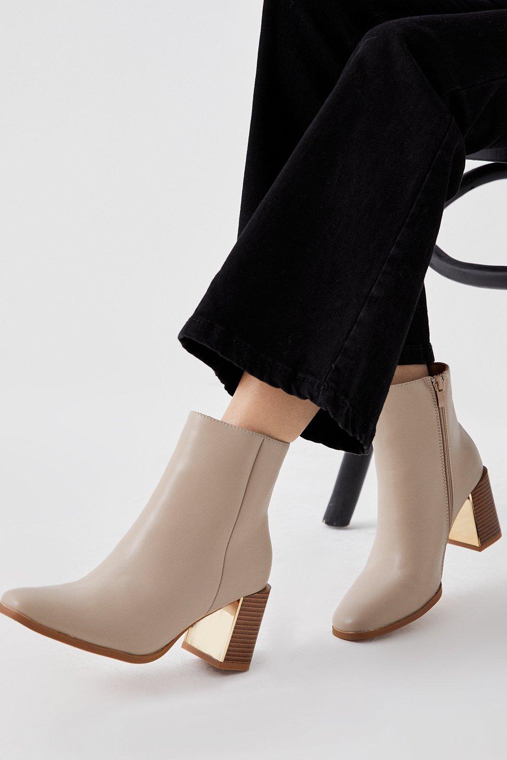 Faith white ankle outlet boots