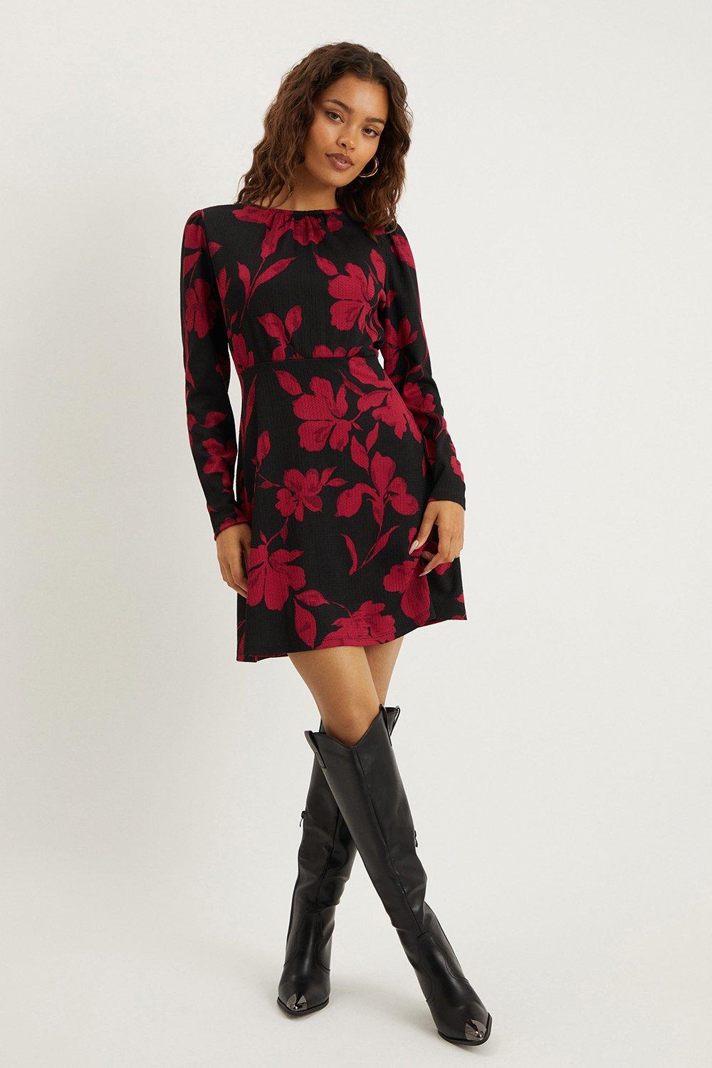 Women’s Petite Red Floral Puff Sleeve Fit And Flare Mini Dress - black - 16