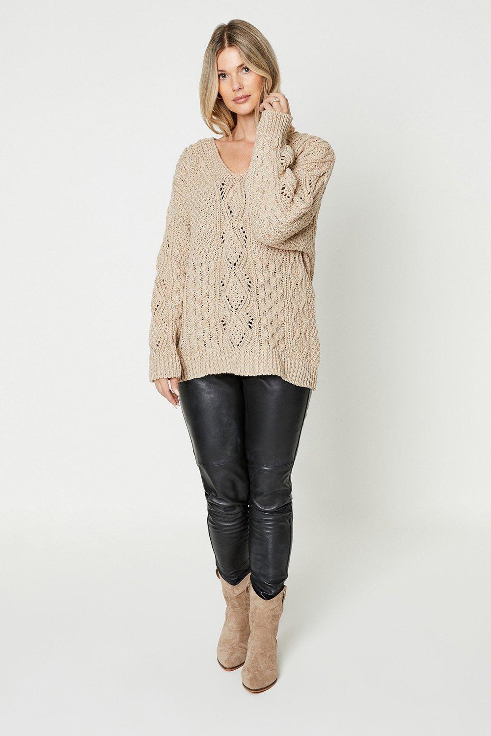 Women’s V Neck Cable Jumper - stone - XL