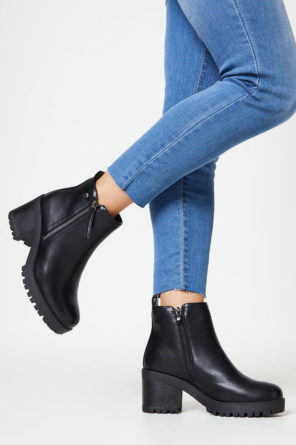 Women’s Faith: Madden Cleated Chunky Side Zip Block Heel Ankle Boots - black - 7