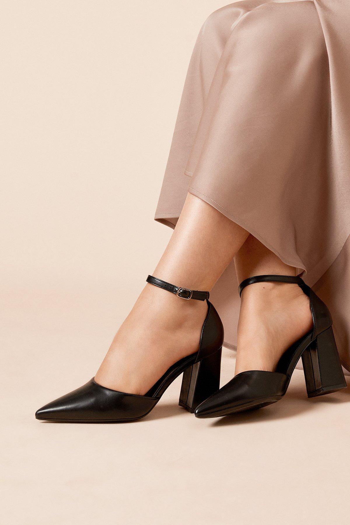 Pointed court shoes store with ankle strap