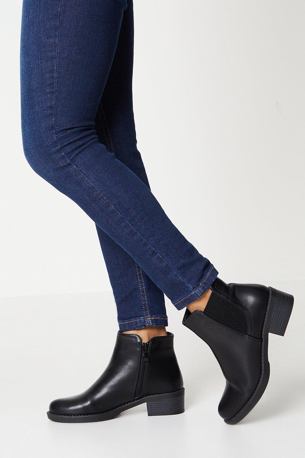 Women’s Adelaide Low Heel Chelsea Boots - black - 8