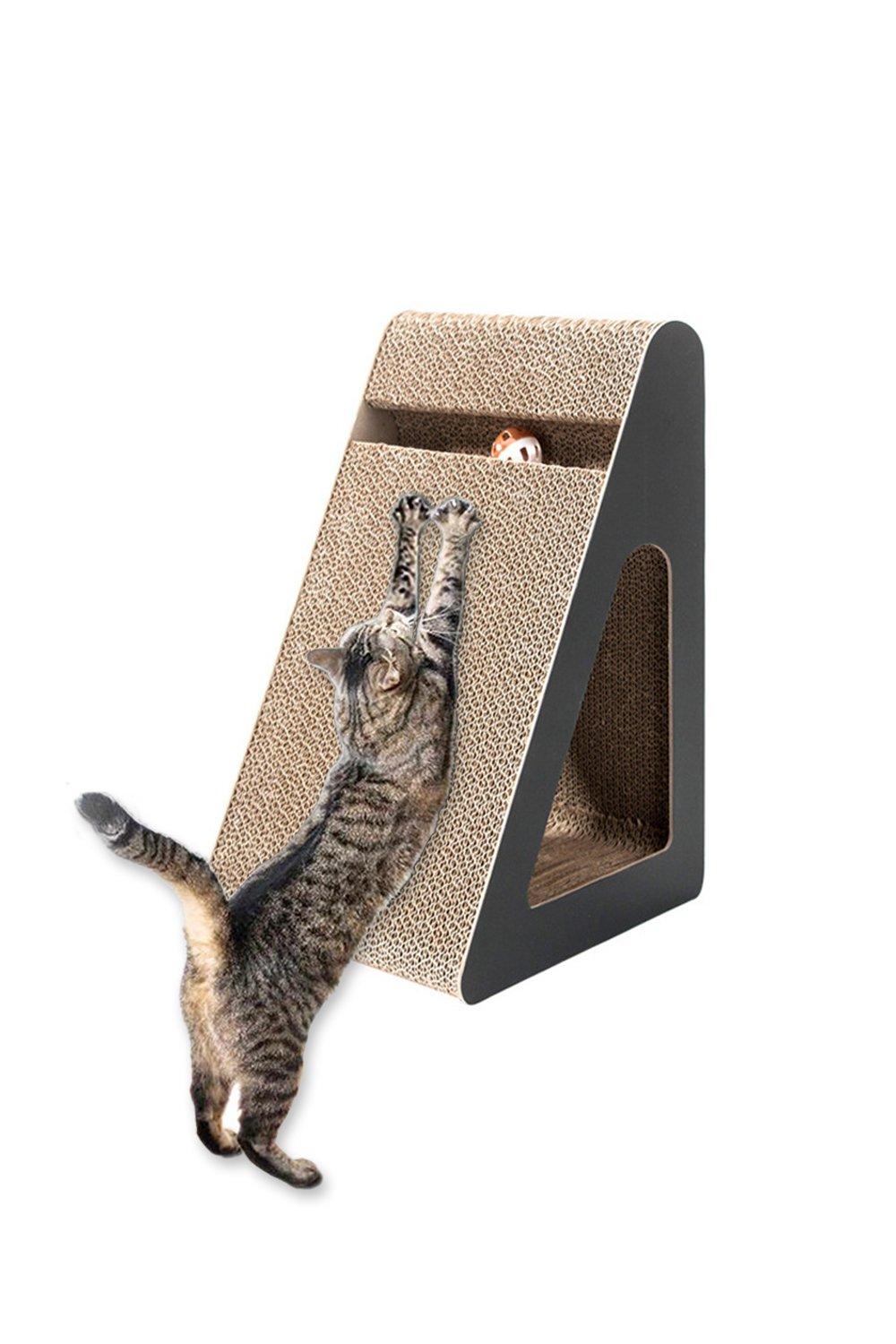 Cardboard store scratching post