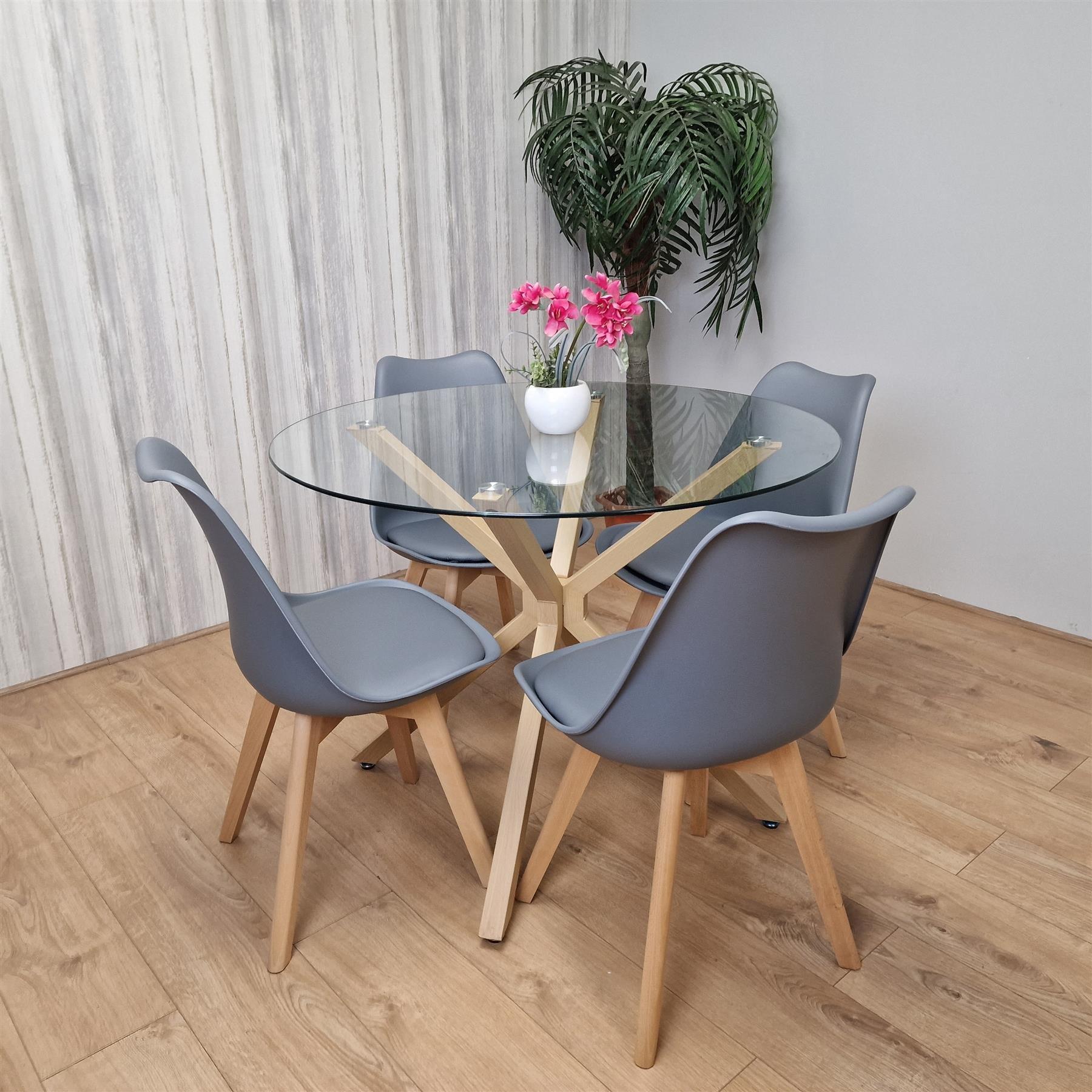 Homebase ludlow dining table best sale and chairs