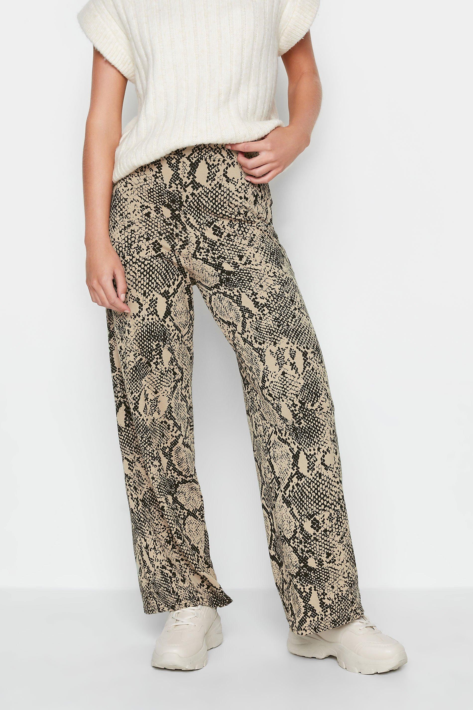 Buy Dorothy Perkins Tall Leopard Print Straight Fit Trousers In Black |  6thStreet Qatar