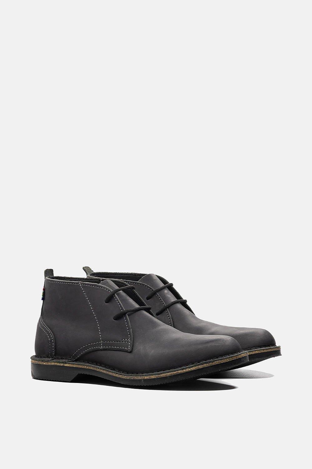 Penguin hank chukka boot best sale